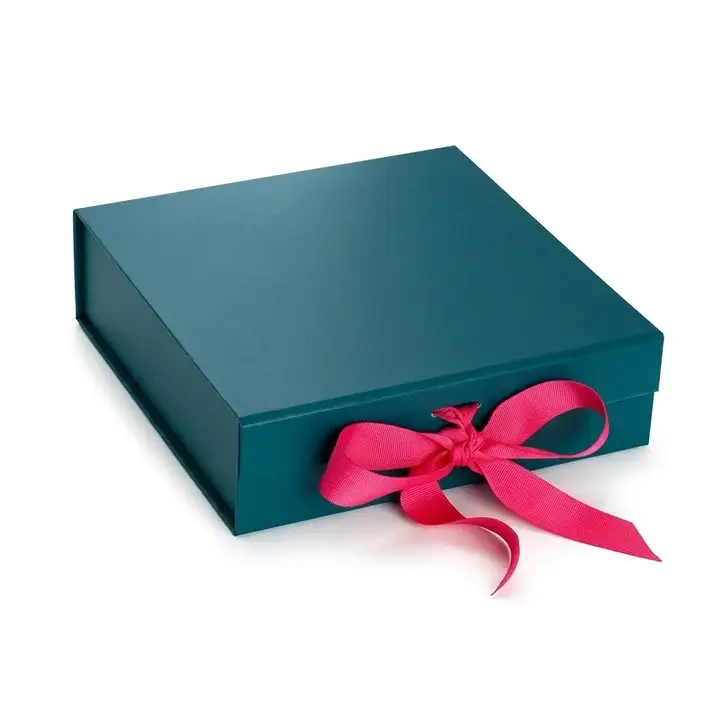 Modular rigid box set with internal compartment partitions